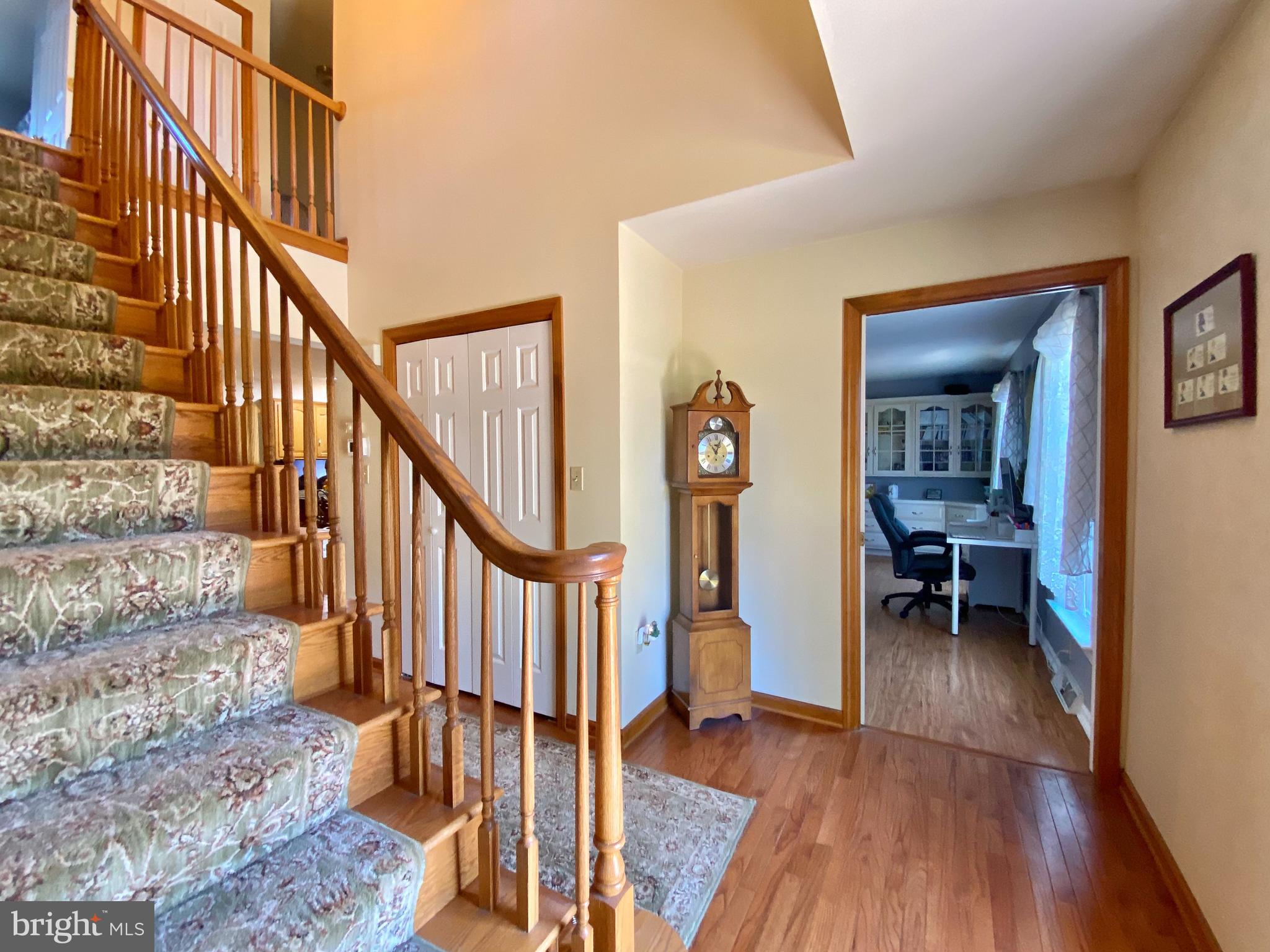304 Farm Del Circle Lititz, PA 17543 - Photo 6 of 85 V2