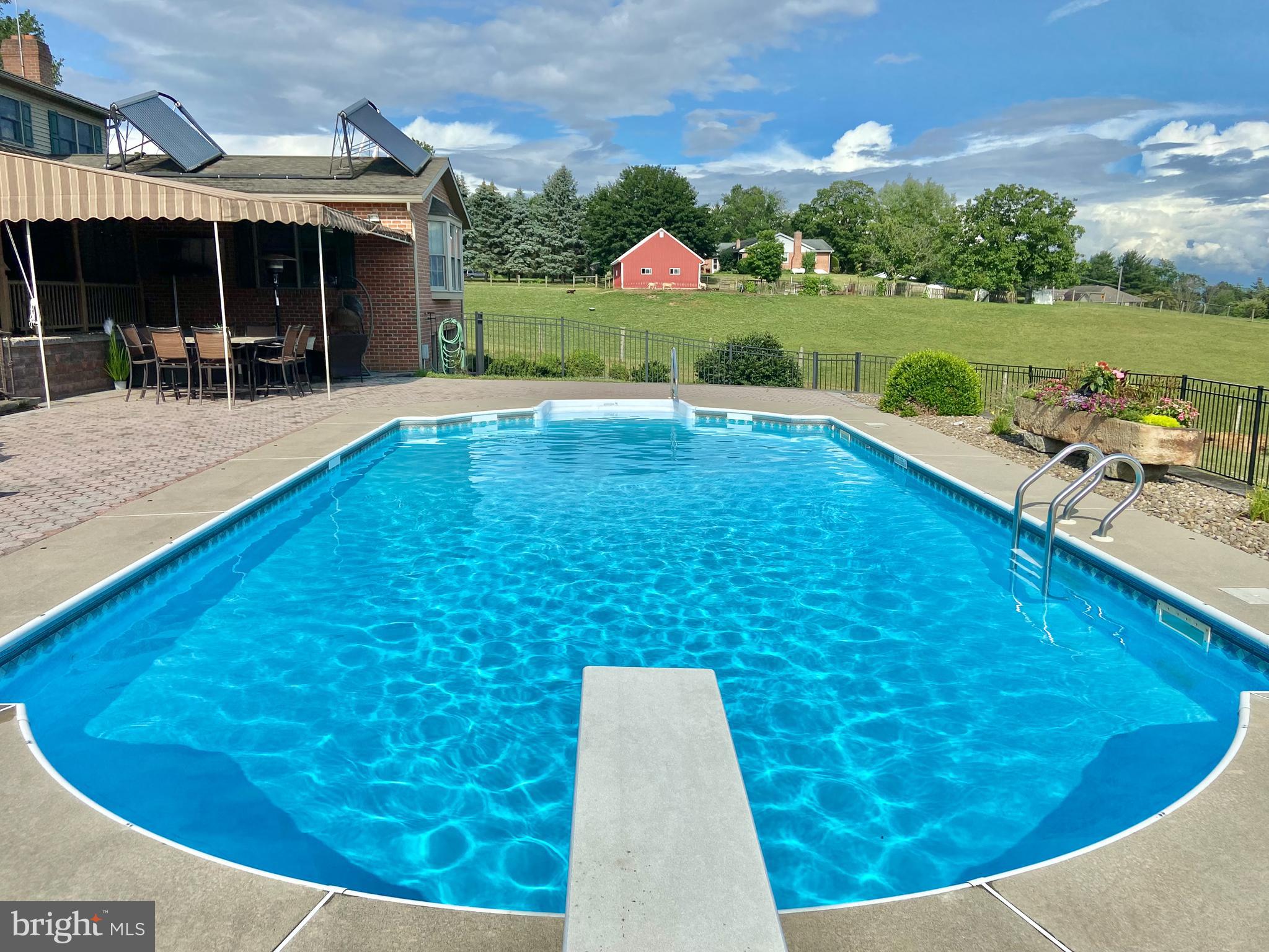 304 Farm Del Circle Lititz, PA 17543 - Photo 80 of 85 V3