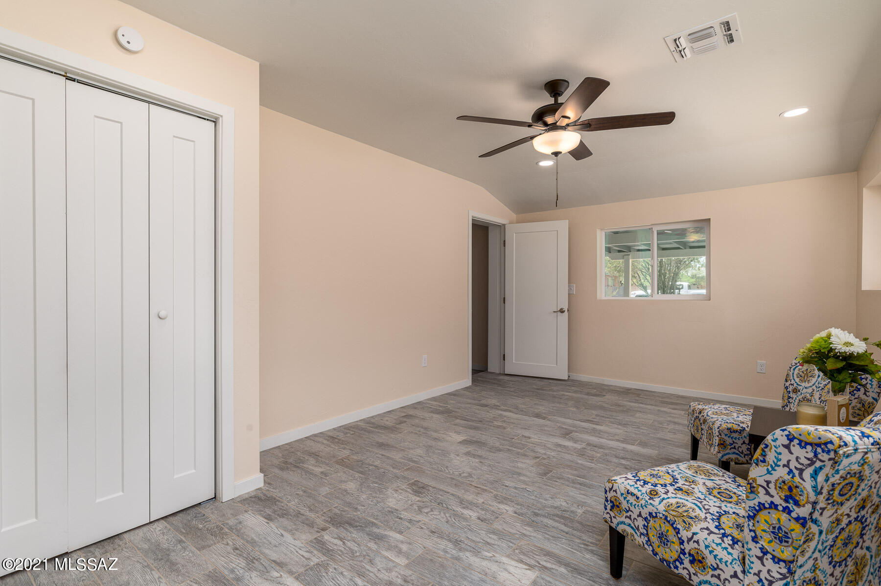 2041 East Rennoc Stravenue Tucson, AZ 85719 - Photo 27 of 38 Gallery Image 27