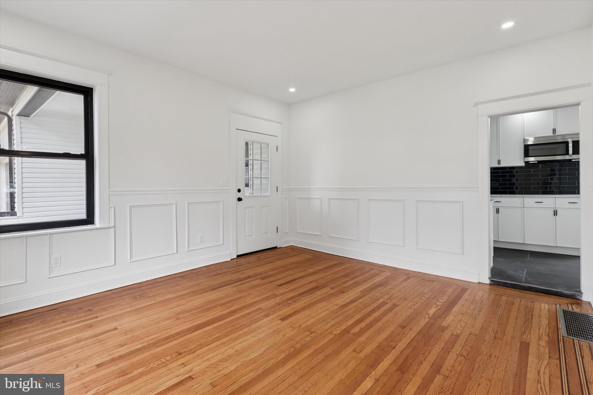 8363 Limekiln Pike Wyncote, PA 19095 - Photo 12 of 54