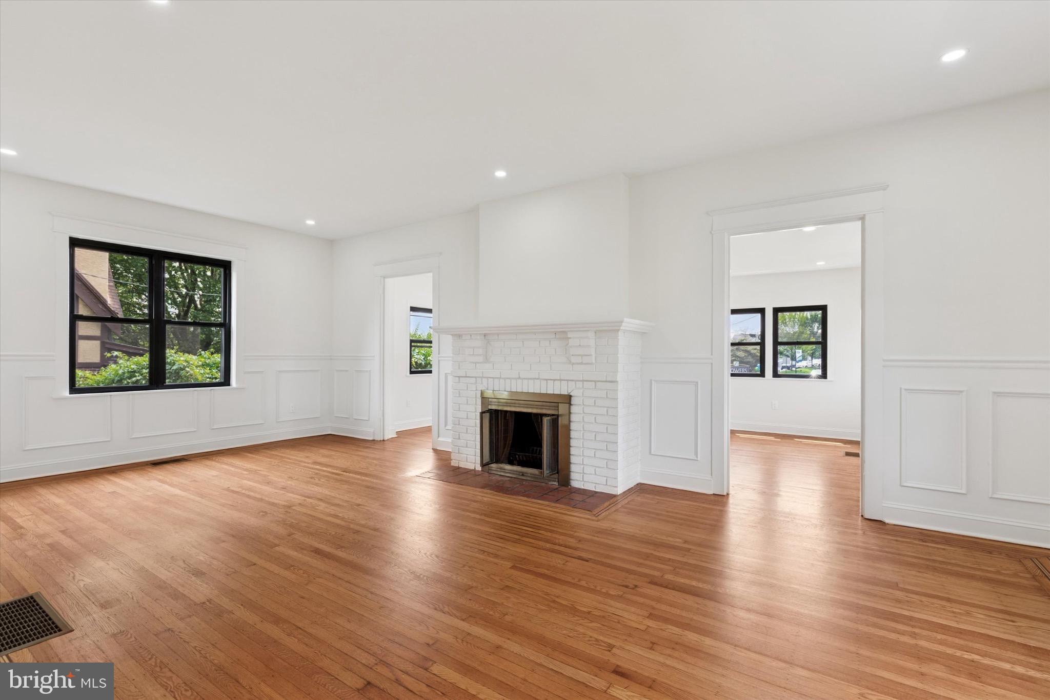 8363 Limekiln Pike Wyncote, PA 19095 - Photo 6 of 54