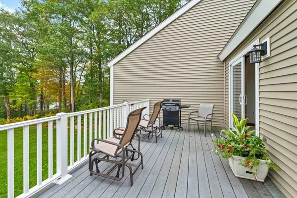 $749,000 | 1 Barber Pole Road, Unit 2, Tuftonboro, NH 03853