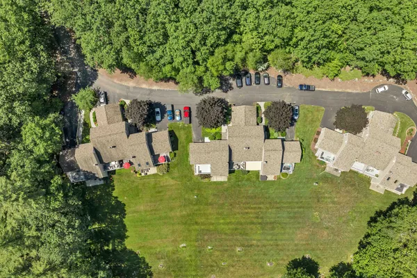 $749,000 | 1 Barber Pole Road, Unit 2, Tuftonboro, NH 03853