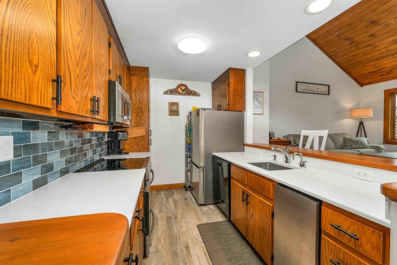 1 Barber Pole Road, Unit 2 Tuftonboro, NH 03853 - Photo 7 of 53