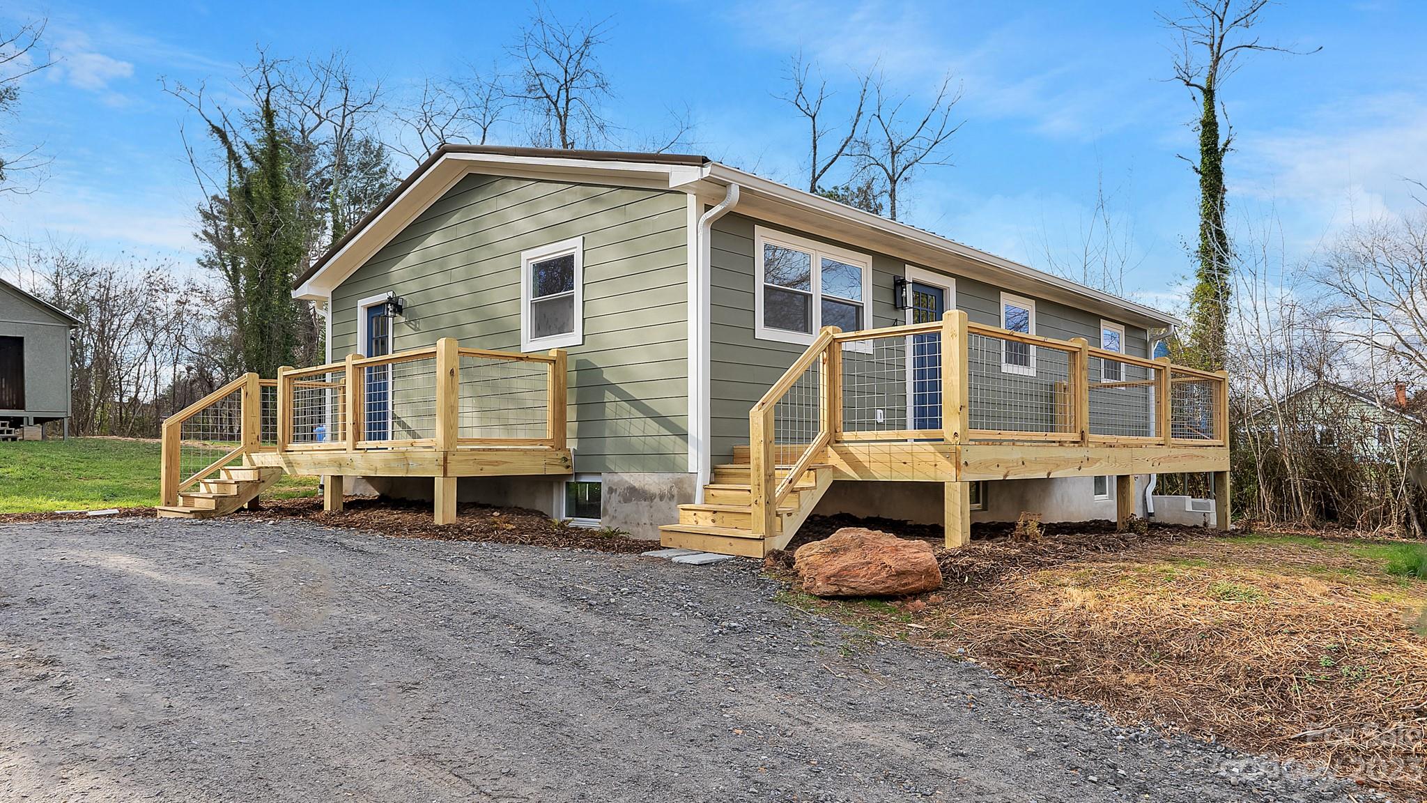 47 Busbee View Road Asheville, NC 28803 - Photo 4 of 18 Gallery Image 4