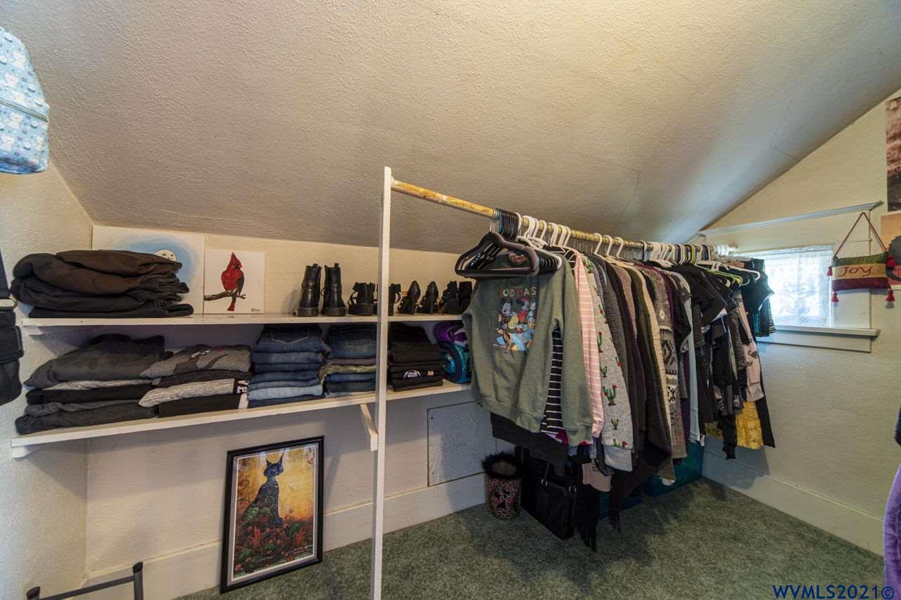 573 Southwest Levens Street Dallas, OR 97338 - Photo 26 of 42 Gallery Image 26