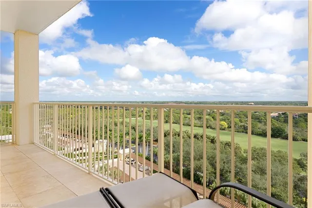 $795,000 | 4751 West Bay Boulevard, Unit 1002, Estero, FL 33928