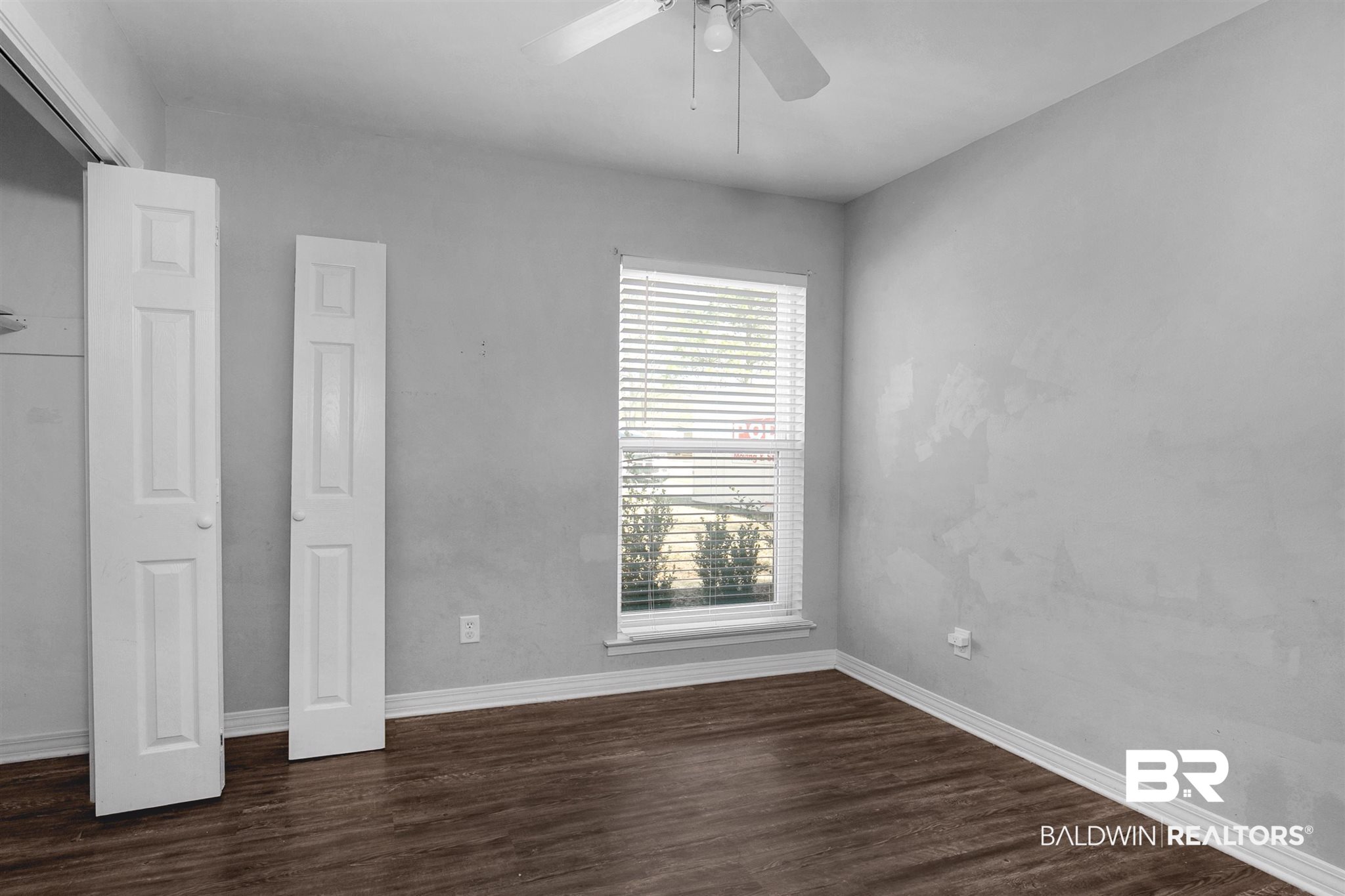 10171 British Court Semmes, AL 36575 - Photo 7 of 16 Ceiling Fans Throughout