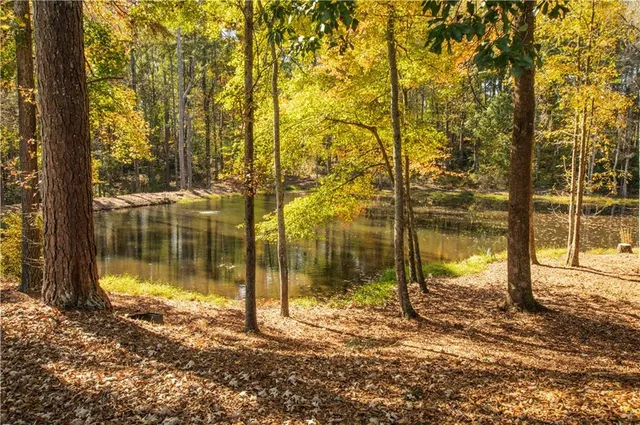 $369,900 | 1012 Stone Creek Lane, Monroe, GA 30655