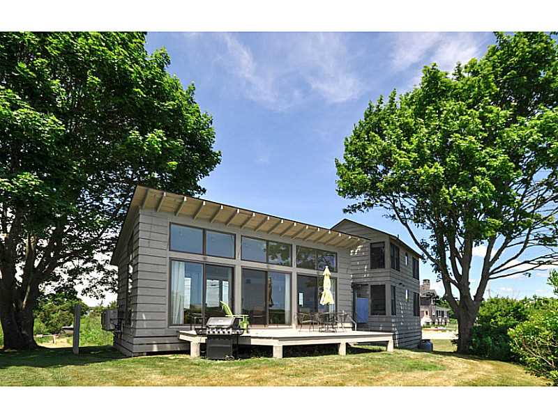 27 Barnacle Road Narragansett, RI 02882 - Photo 19 of 19 Exterior Front.