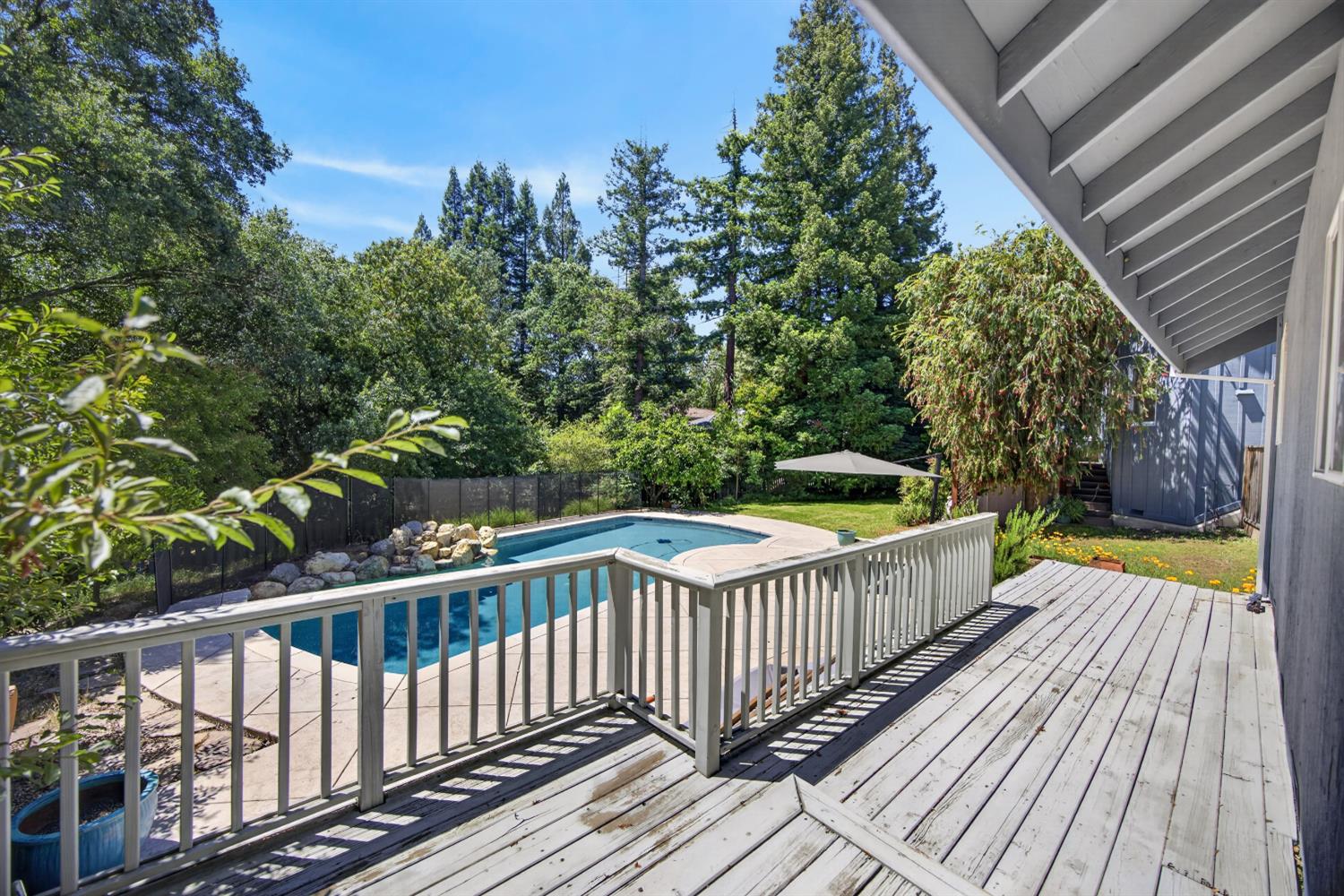 3940 Bannister Road Fair Oaks, CA 95628 - Photo 70 of 84 a view of a wooden deck