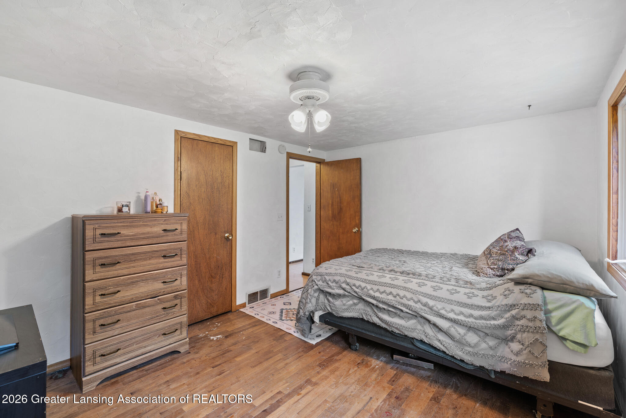 2169 Haslett Road East Lansing, MI 48823 - Photo 16 of 29 1-10