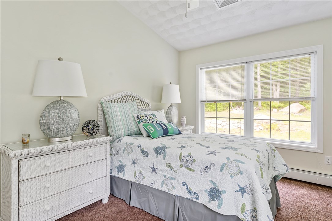 100 Rock Hill Road Coventry, RI 02816 - Photo 17 of 20
