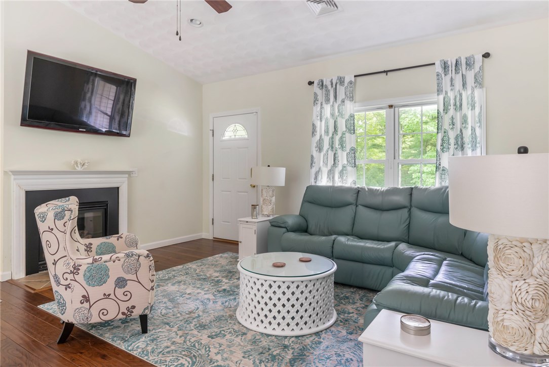 100 Rock Hill Road Coventry, RI 02816 - Photo 8 of 20