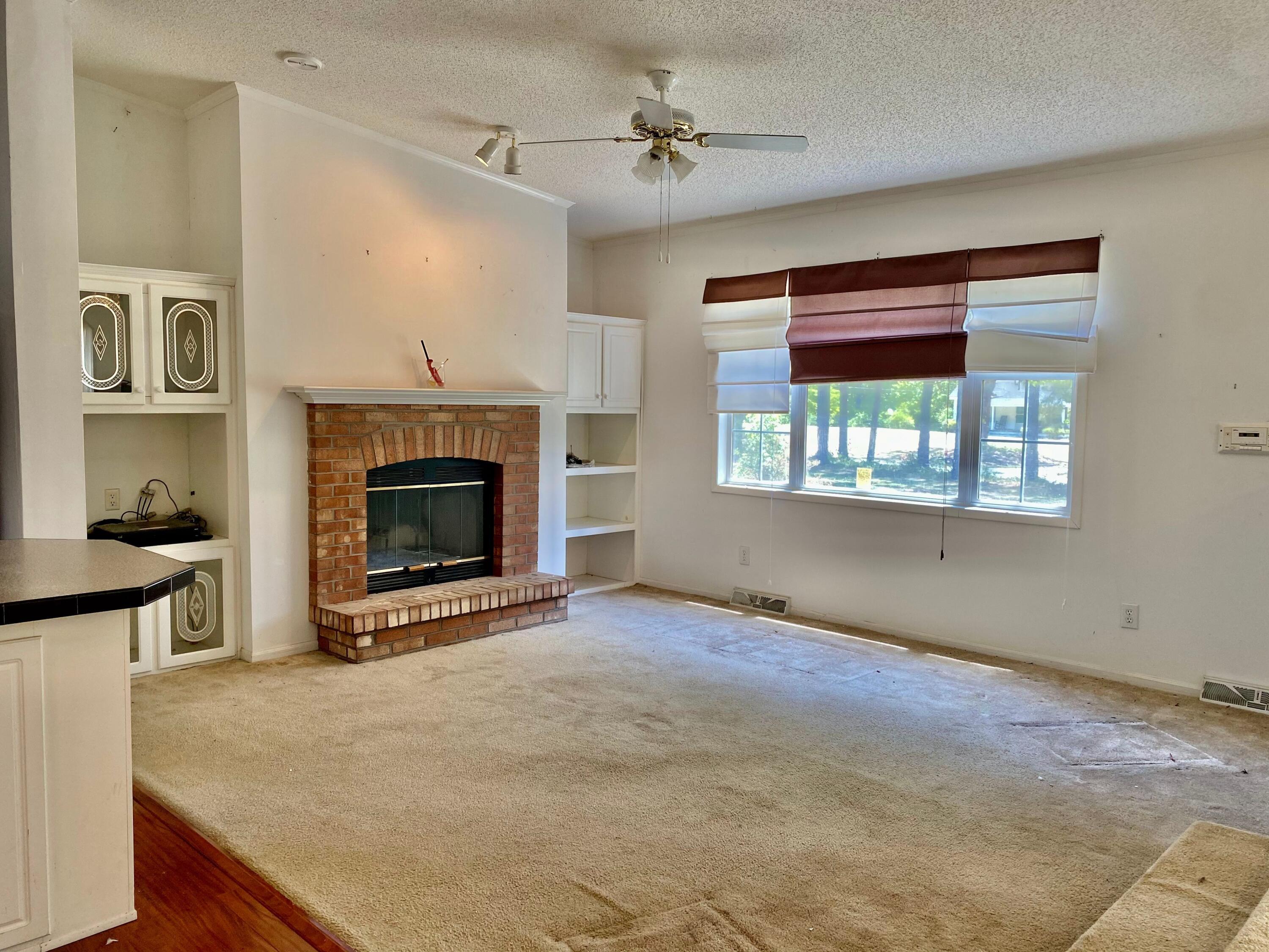 1082 Sandhill Road Rockingham, NC 28379 - Photo 6 of 44 s23
