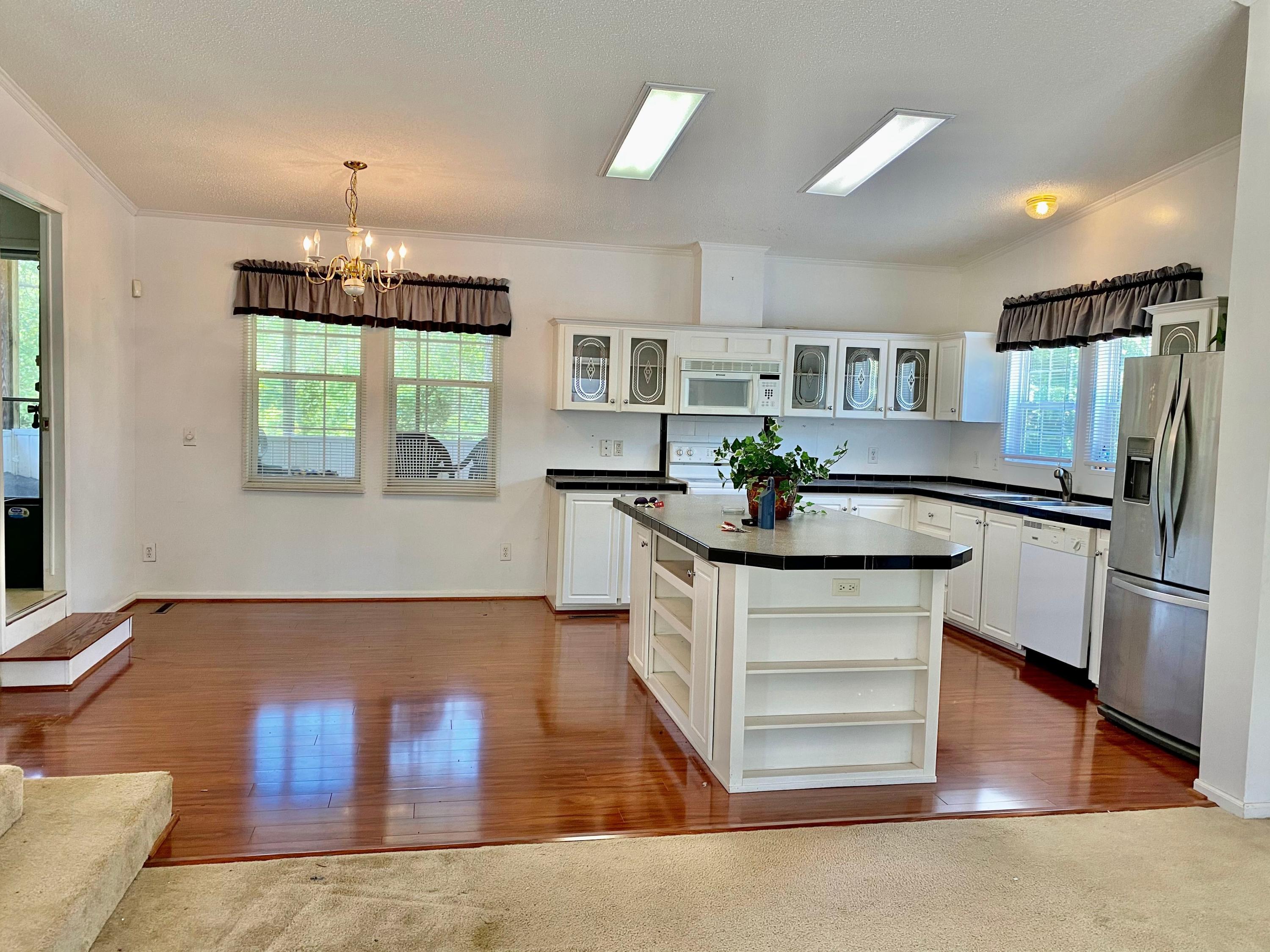 1082 Sandhill Road Rockingham, NC 28379 - Photo 9 of 44 s21