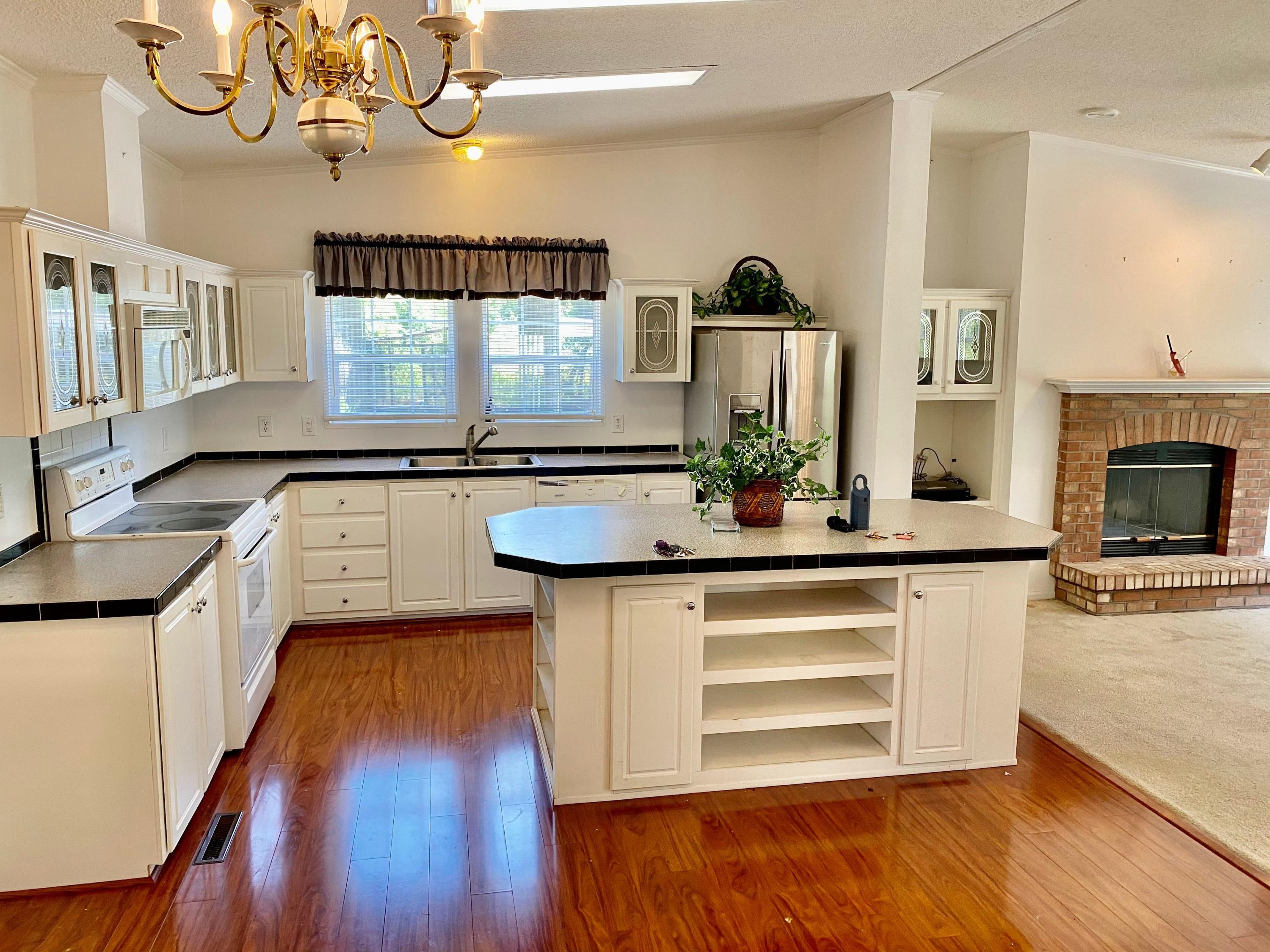 1082 Sandhill Road Rockingham, NC 28379 - Photo 10 of 44 s19