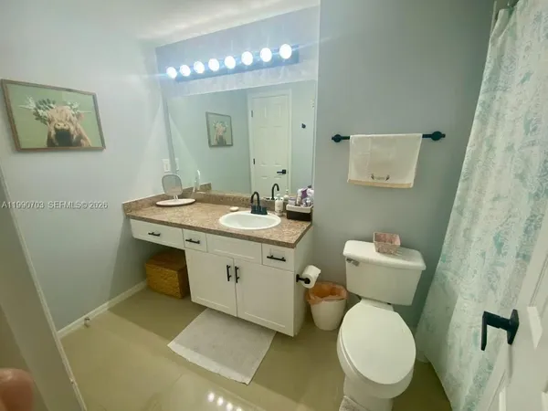 $2,400 | 131 Southwest 117th Avenue, Unit 8201, Pembroke Pines, FL 33025