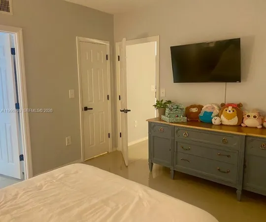 $2,400 | 131 Southwest 117th Avenue, Unit 8201, Pembroke Pines, FL 33025