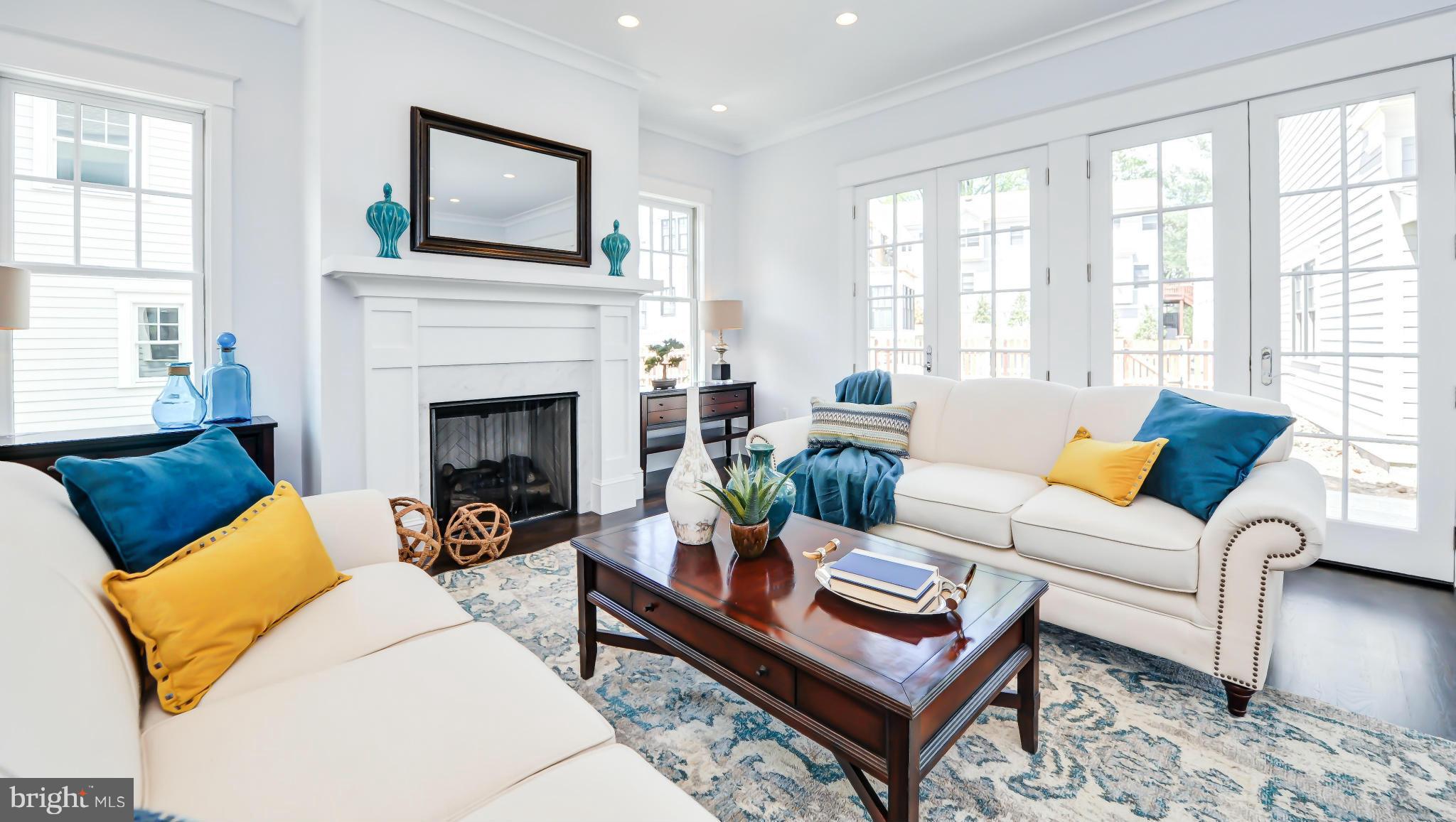 2735 Lorcom Lane Arlington, VA 22207 - Photo 15 of 30 a living room with furniture fireplace and window