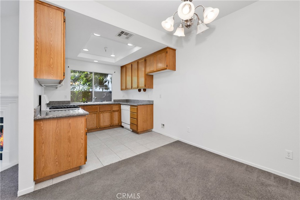 9031 Primavera Lane Cypress, CA 90630 - Photo 11 of 42