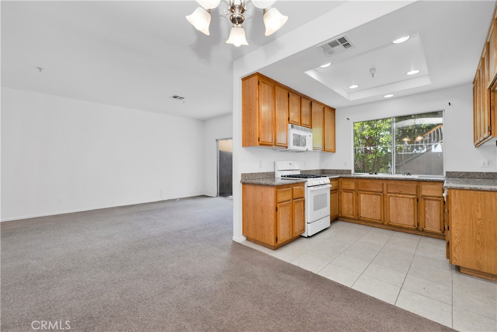 9031 Primavera Lane Cypress, CA 90630 - Photo 13 of 42