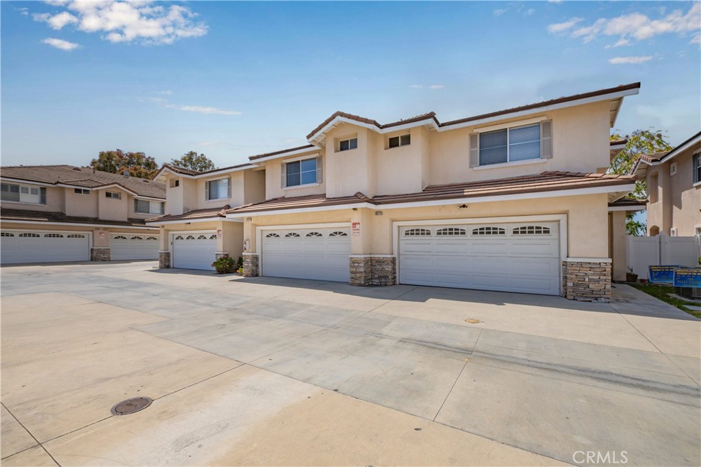 9031 Primavera Lane Cypress, CA 90630 - Photo 4 of 42