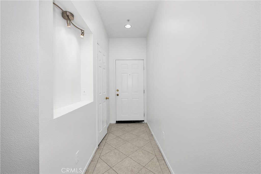 9031 Primavera Lane Cypress, CA 90630 - Photo 9 of 42