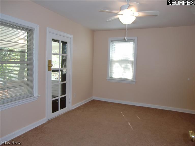 1131 Pennfield Road Cleveland, OH 44121 - Photo 11 of 23