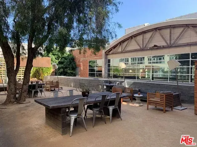 $4,500 | 530 South Hewitt Street, Unit 147, Los Angeles, CA 90013