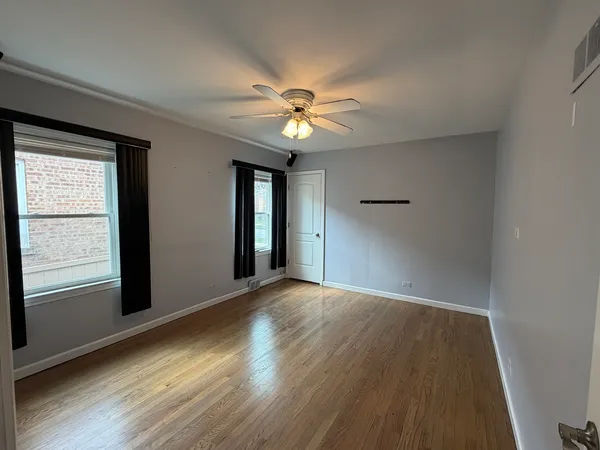 $2,950 | 8201 South Homan Avenue, Chicago, IL 60652