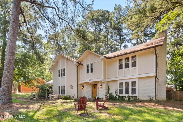 $275,000 | 1503 Northlake Circle, Jackson, MS 39211