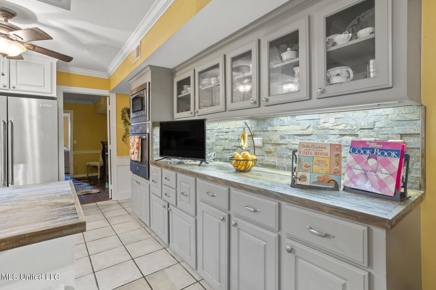 1503 Northlake Circle Jackson, MS 39211 - Photo 6 of 29 1503 NorthLake-17