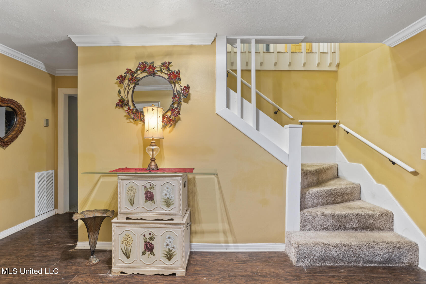 1503 Northlake Circle Jackson, MS 39211 - Photo 10 of 29 1503 NorthLake-4