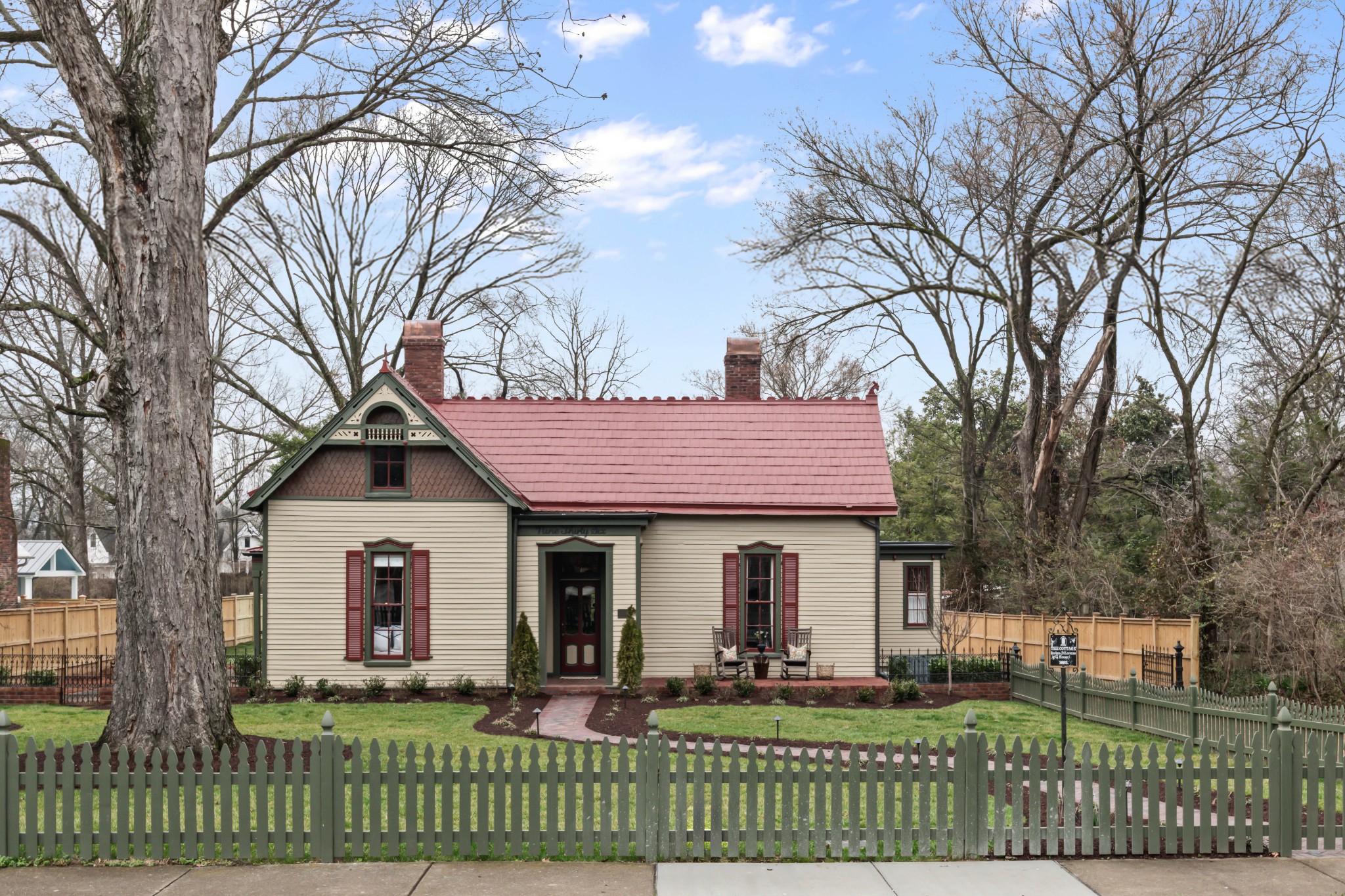 936 Fair Street Franklin, TN 37064 - Photo 2 of 48