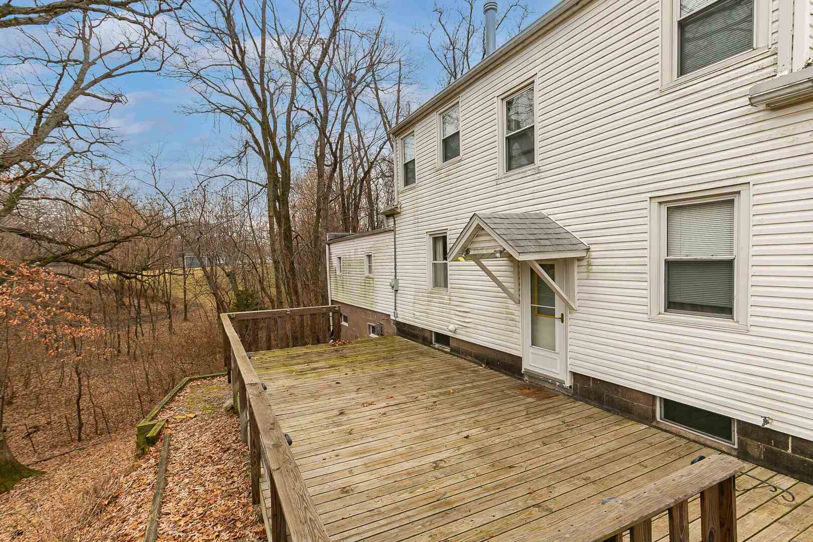 608 7th Avenue Silvis, IL 61282 - Photo 37 of 38 a view of a roof deck