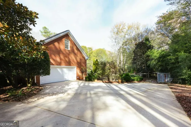 $835,000 | 150 Walton Creek Road, Athens, GA 30607