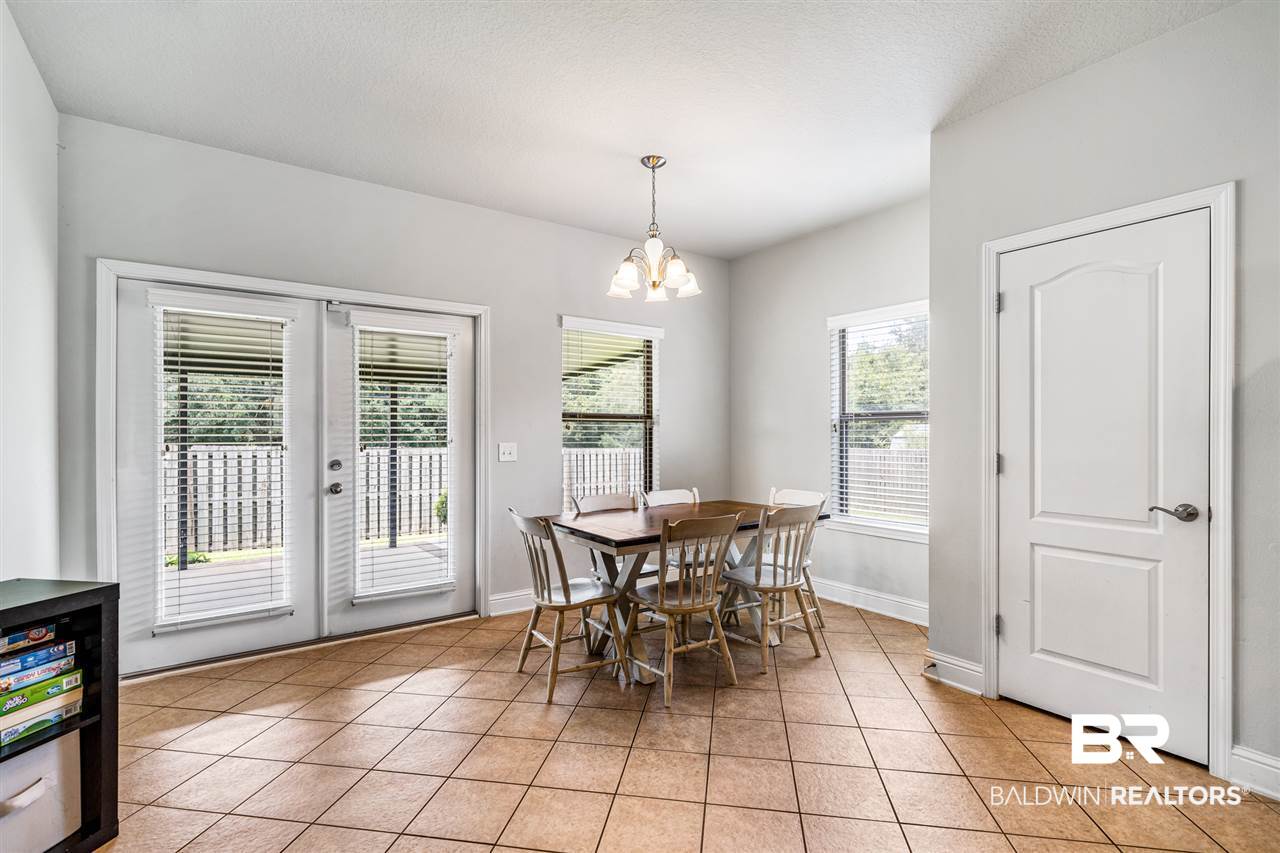 2208 Livingstone Court Mobile, AL 36695 - Photo 10 of 31