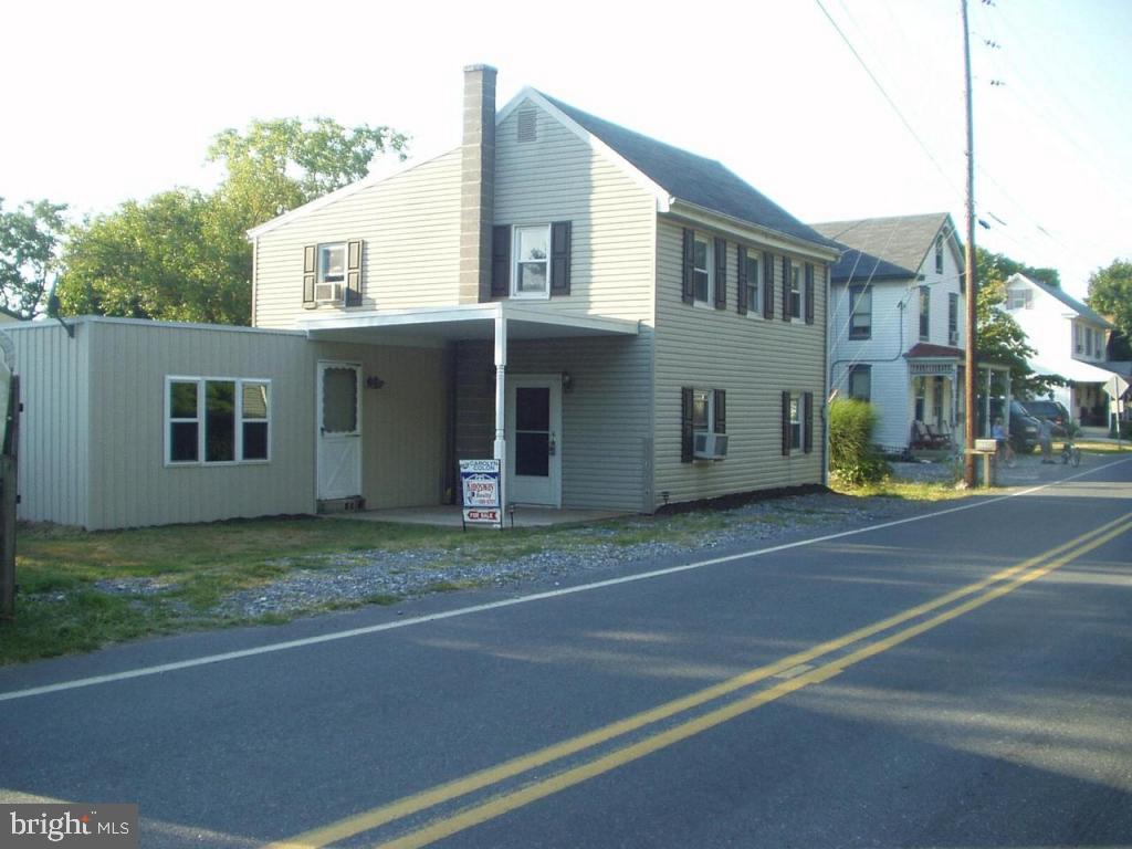 1356 Kinderhook Road Columbia, PA 17512 - Photo 1 of 3 Gallery Image 1