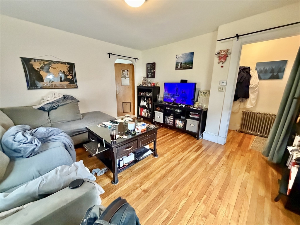 17 Clinton Street Newton, MA 02458 - Photo 6 of 23