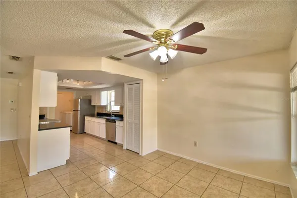 $2,400 | 11701 Minto Court, Orlando, FL 32837