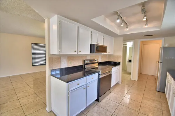 $2,400 | 11701 Minto Court, Orlando, FL 32837