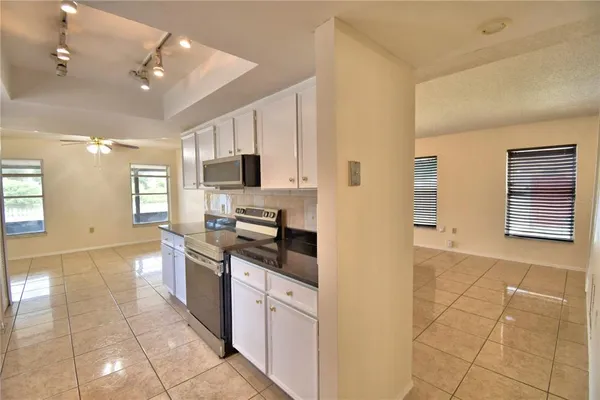 $2,400 | 11701 Minto Court, Orlando, FL 32837