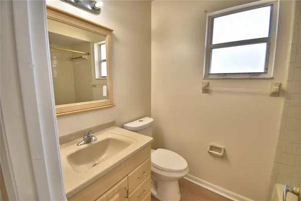 $2,400 | 11701 Minto Court, Orlando, FL 32837