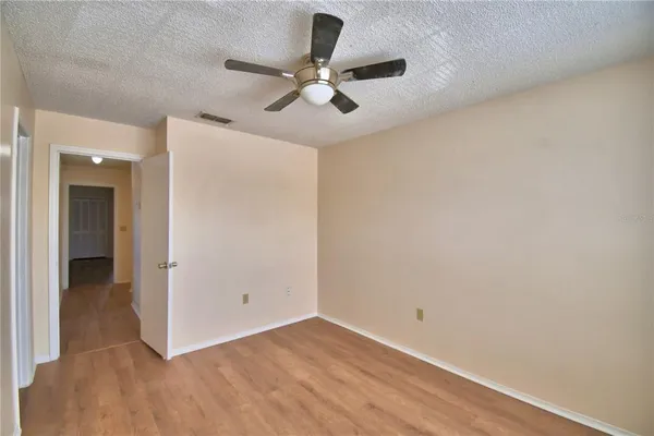 $2,400 | 11701 Minto Court, Orlando, FL 32837