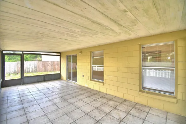 $2,400 | 11701 Minto Court, Orlando, FL 32837