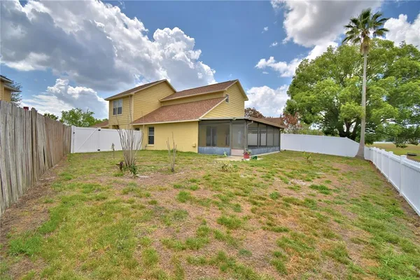$2,400 | 11701 Minto Court, Orlando, FL 32837