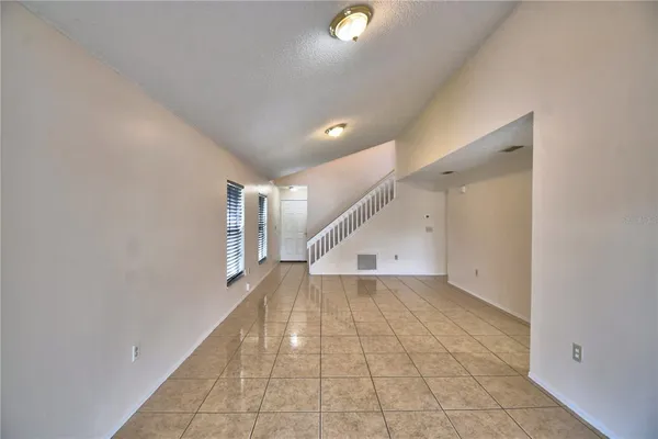 $2,400 | 11701 Minto Court, Orlando, FL 32837