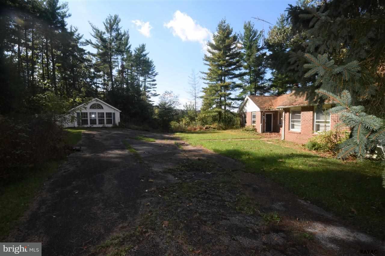 2670 Conewago Road Dover, PA 17315 - Photo 3 of 23