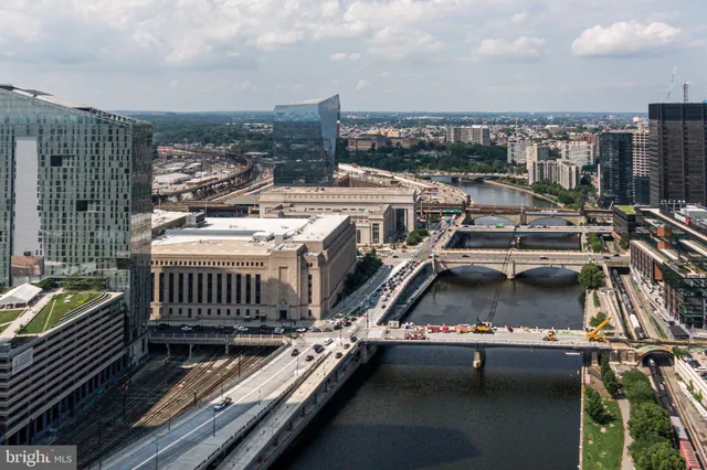 $309,500 | 2429 Locust Street, Unit 318, Philadelphia, PA 19103